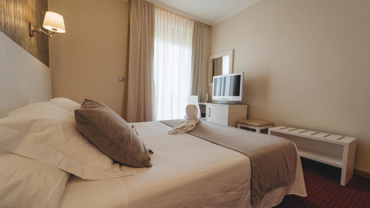 Peregrina Hotel Sanxenxo Exterior foto